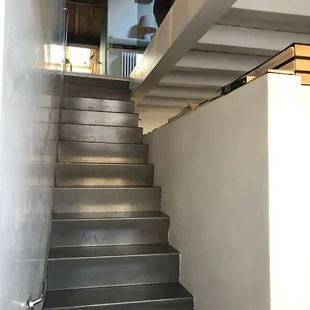 Like Apartment