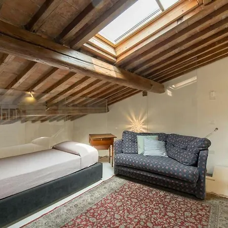 Apartment Like *