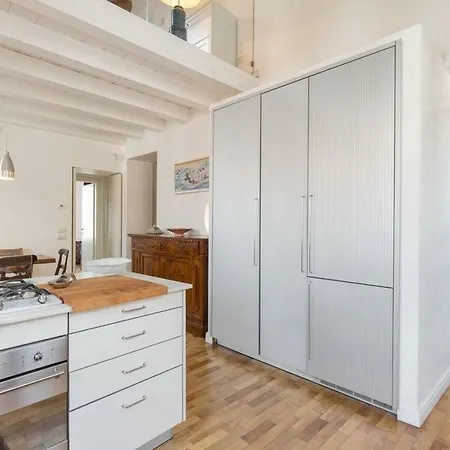 Apartment Like Verona