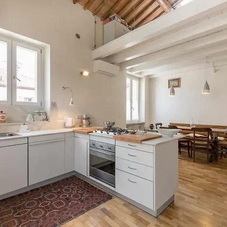Like Apartment *